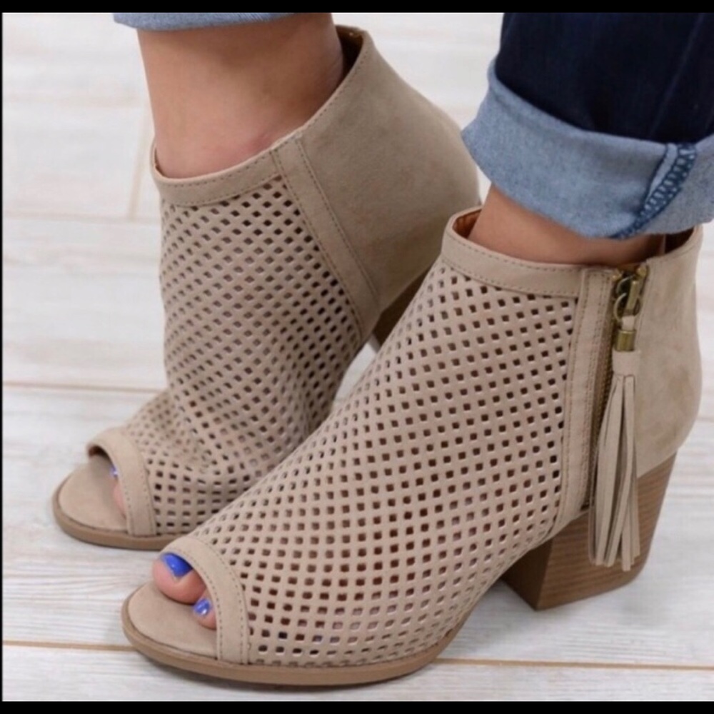 Qupid stacked heel Booties